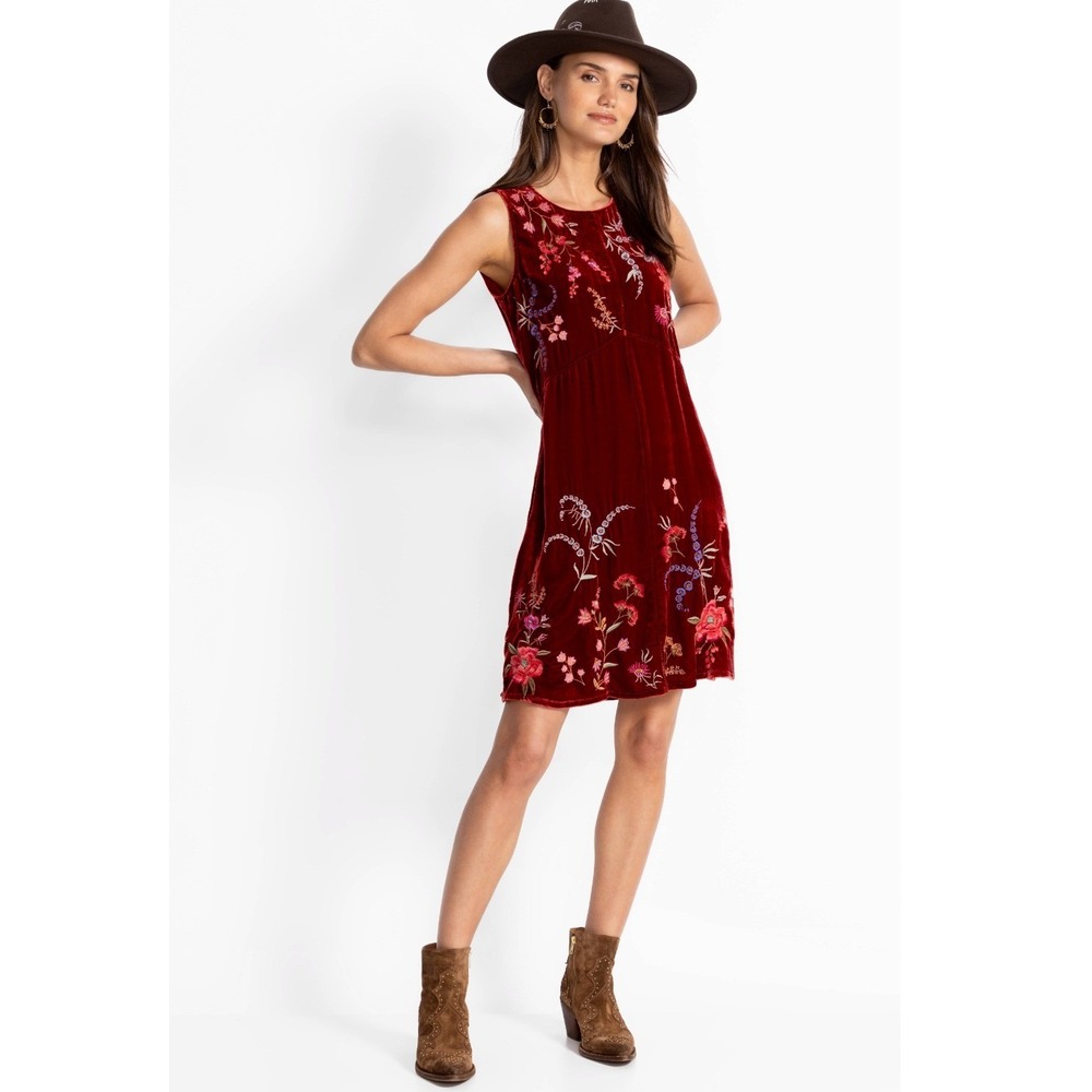 Johnny Was Mayra Cranberry Velvet Embroidered Silk Blend Tank Dress Small NWT